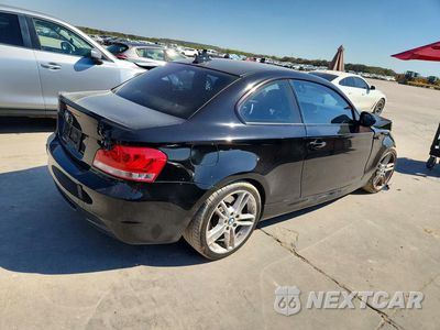 Trzecie zdjęcie samochodu z tyłu: 2012 BMW 135 I VIN:WBAUC9C53CVM12308 - miniatura