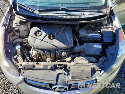 Zdjęcie 11 z 12 samochodu: 2012 HYUNDAI ELANTRA LIMITED VIN:KMHDH4AE0CU195439 - miniatura