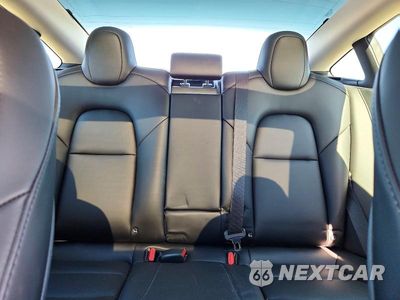 Zdjęcie 10 z 13 samochodu: 2022 TESLA MODEL 3 VIN:5YJ3E1EB0NF107489 - miniatura
