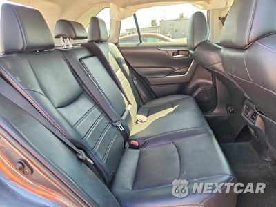 Zdjęcie 10 z 12 samochodu: 2021 TOYOTA RAV4 XLE PREMIUM VIN:2T3A1RFVXMW160588 - miniatura