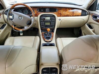 Zdjęcie 8 z 12 samochodu: 2006 JAGUAR XJ8 L VIN:SAJWA79B16SG49893 - miniatura