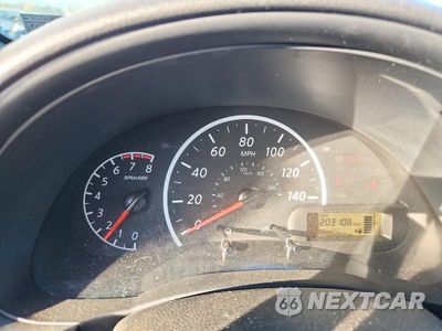 Zdjęcie 9 z 13 samochodu: 2017 NISSAN VERSA 1.6 S VIN:3N1CN7AP3HL816236 - miniatura