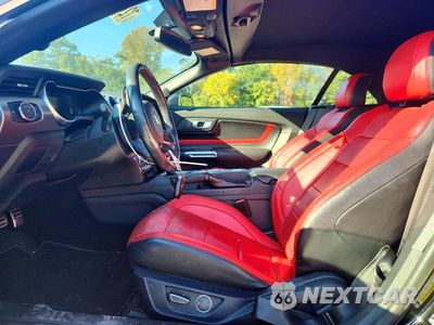 Zdjęcie 7 z 13 samochodu: 2018 FORD MUSTANG VIN:1FATP8UH5J5155838 - miniatura
