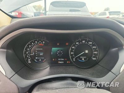 Zdjęcie 9 z 12 samochodu: 2014 LINCOLN MKZ VIN:3LN6L2J95ER818076 - miniatura