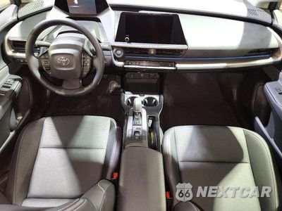 Zdjęcie 8 z 12 samochodu: 2026 TOYOTA PRIUS XLE VIN:JTDACAAU7T3081729 - miniatura