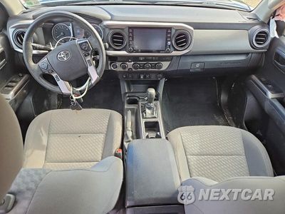 Zdjęcie 8 z 12 samochodu: 2023 TOYOTA TACOMA SR5 V6 VIN:3TYCZ5AN9PT164868 - miniatura