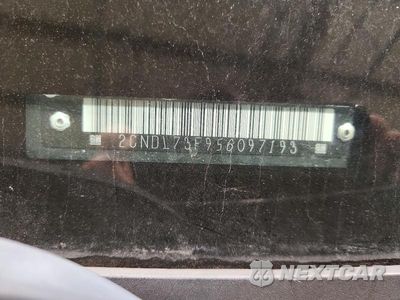 Zdjęcie 14 z 14 samochodu: 2005 CHEVROLET EQUINOX LT VIN:2CNDL73F956097193 - miniatura