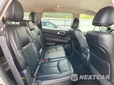 Zdjęcie 11 z 14 samochodu: 2019 NISSAN PATHFINDER SL VIN:5N1DR2MM5KC637172 - miniatura