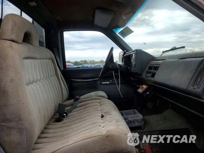 Zdjęcie 10 z 12 samochodu: 1992 GMC SIERRA C3500 HEAVY DUTY VIN:1GDKC34F8NJ520072 - miniatura