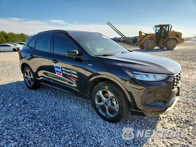 Czwarte zdjęcie samochodu z boku: 2024 FORD ESCAPE ST LINE VIN:1FMCU9MN6RUA65030 - miniatura
