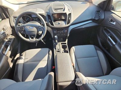 Zdjęcie 8 z 13 samochodu: 2017 FORD ESCAPE SE VIN:1FMCU9GDXHUE42217 - miniatura