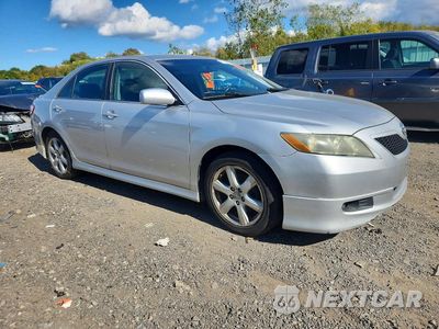 Czwarte zdjęcie samochodu z boku: 2009 TOYOTA CAMRY SE V6 VIN:4T1BK46K49U583841 - miniatura