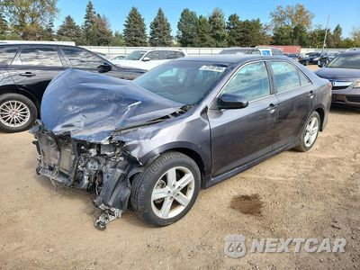 2013 TOYOTA CAMRY SE 4T1BF1FK7DU252960 - główne zdjęcie licytacji z USA - miniatura