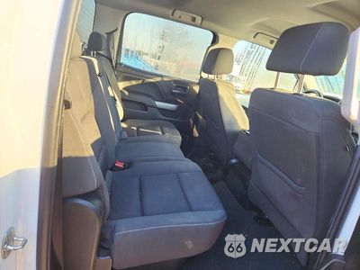 Zdjęcie 10 z 13 samochodu: 2018 CHEVROLET SILVERADO K1500 LT VIN:3GCUKREC9JG552306 - miniatura