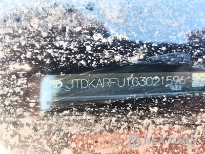 Zdjęcie 13 z 13 samochodu: 2016 TOYOTA PRIUS THREE TOURING VIN:JTDKARFU1G3021596 - miniatura