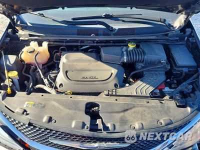 Zdjęcie 12 z 13 samochodu: 2019 CHRYSLER PACIFICA TOURING L VIN:2C4RC1BG7KR575641 - miniatura