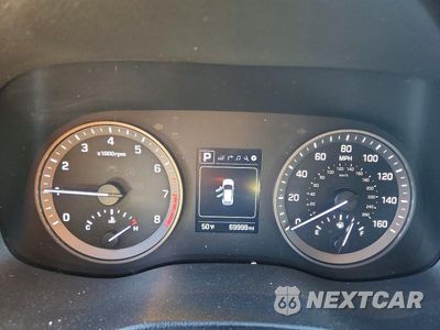 Zdjęcie 9 z 13 samochodu: 2018 HYUNDAI TUCSON SEL PLUS VIN:KM8J33A42JU769605 - miniatura