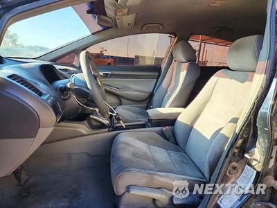 Zdjęcie 7 z 12 samochodu: 2008 HONDA CIVIC LX VIN:1HGFA16518L045475 - miniatura