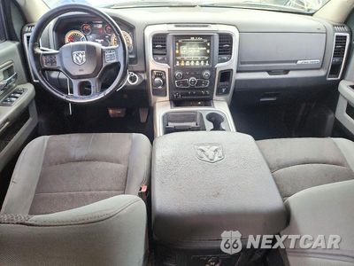 Zdjęcie 8 z 12 samochodu: 2017 RAM 1500 SLT VIN:1C6RR6LT8HS513428 - miniatura