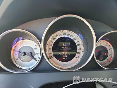 Zdjęcie 9 z 12 samochodu: 2013 MERCEDES-BENZ C 250 VIN:WDDGF4HB2DA830253 - miniatura