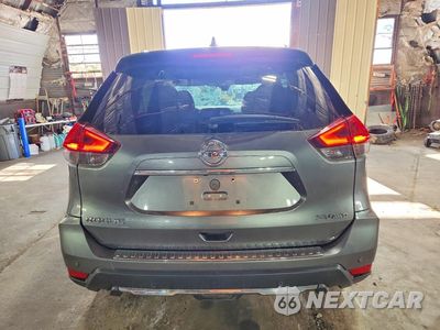 Zdjęcie 6 z 13 samochodu: 2019 NISSAN ROGUE SV VIN:5N1AT2MV2KC780903 - miniatura