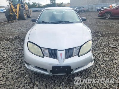 Piąte zdjęcie samochodu w środku: 2004 PONTIAC SUNFIRE VIN:1G2JB12F747292561 - miniatura