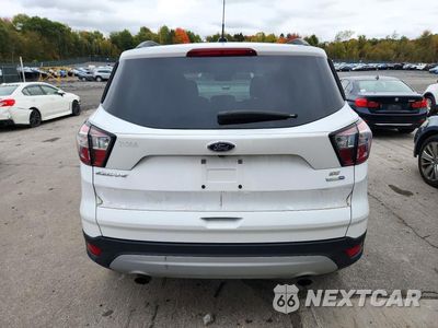 Zdjęcie 6 z 12 samochodu: 2018 FORD ESCAPE SE VIN:1FMCU9GD1JUC60833 - miniatura