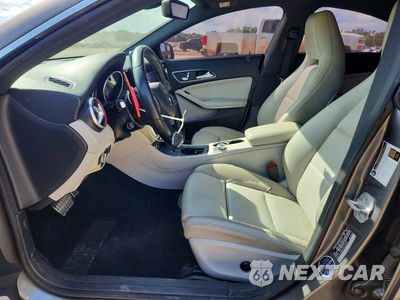 Zdjęcie 7 z 12 samochodu: 2018 MERCEDES-BENZ CLA 250 4MATIC VIN:WDDSJ4GB6JN505894 - miniatura