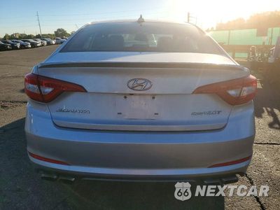 Zdjęcie 6 z 13 samochodu: 2015 HYUNDAI SONATA SPORT 2.0T VIN:5NPE34AB9FH058415 - miniatura