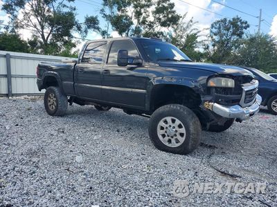 Czwarte zdjęcie samochodu z boku: 2006 GMC SIERRA K2500 HEAVY DUTY VIN:1GTHK23D86F162469 - miniatura