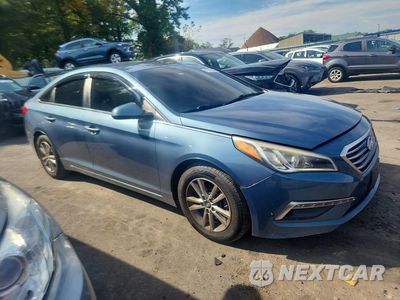 Czwarte zdjęcie samochodu z boku: 2015 HYUNDAI SONATA SE VIN:5NPE24AFXFH210935 - miniatura