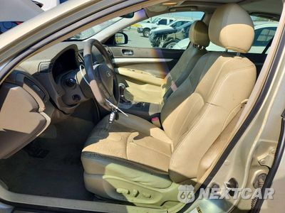 Zdjęcie 7 z 13 samochodu: 2007 INFINITI G35 BASE VIN:JNKBV61E47M714187 - miniatura