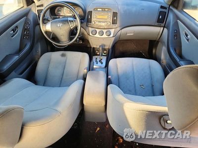 Zdjęcie 8 z 12 samochodu: 2010 HYUNDAI ELANTRA GLS VIN:KMHDU4AD2AU150485 - miniatura