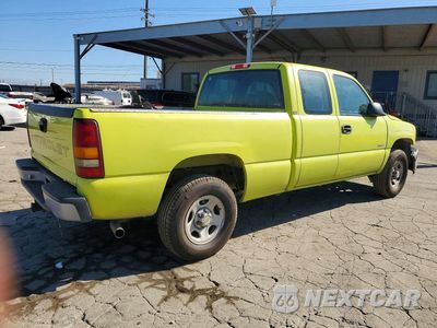 Trzecie zdjęcie samochodu z tyłu: 2001 CHEVROLET SILVERADO K1500 VIN:1GCEK19T41Z250423 - miniatura