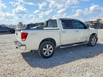 Trzecie zdjęcie samochodu z tyłu: 2015 NISSAN TITAN SL VIN:1N6AA0EC9FN500722 - miniatura