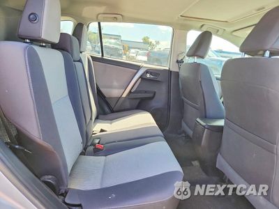 Zdjęcie 11 z 13 samochodu: 2015 TOYOTA RAV4 XLE VIN:2T3WFREV4FW161814 - miniatura