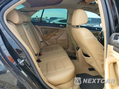 Zdjęcie 10 z 12 samochodu: 2008 VOLKSWAGEN JETTA SE VIN:3VWRM71K88M181357 - miniatura