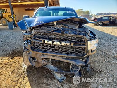 Piąte zdjęcie samochodu w środku: 2021 RAM 2500 TRADESMAN VIN:3C6UR5CJXMG656675 - miniatura