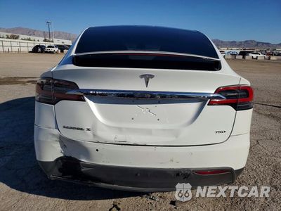 Zdjęcie 6 z 13 samochodu: 2018 TESLA MODEL X VIN:5YJXCBE26JF143484 - miniatura