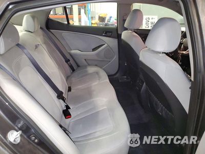 Zdjęcie 10 z 13 samochodu: 2011 KIA OPTIMA LX VIN:KNAGM4A79B5187750 - miniatura