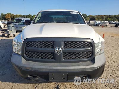 Piąte zdjęcie samochodu w środku: 2021 RAM 1500 CLASSIC TRADESMAN VIN:1C6RR7ST1MS523185 - miniatura