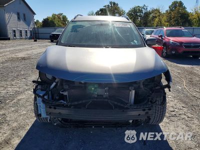 Piąte zdjęcie samochodu w środku: 2018 NISSAN ROGUE SV VIN:5N1AT2MV4JC813978 - miniatura