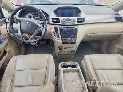 Zdjęcie 8 z 13 samochodu: 2016 HONDA ODYSSEY EXL VIN:5FNRL5H61GB066864 - miniatura