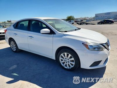 Czwarte zdjęcie samochodu z boku: 2016 NISSAN SENTRA S VIN:3N1AB7AP1GY311619 - miniatura