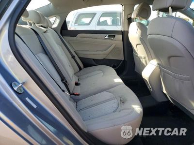 Zdjęcie 10 z 13 samochodu: 2016 HYUNDAI SONATA HYBRID SE VIN:KMHE24L10GA026657 - miniatura