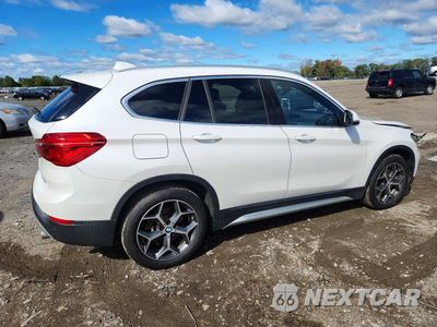 Trzecie zdjęcie samochodu z tyłu: 2018 BMW X1 XDRIVE28I VIN:WBXHT3C32J3H33481 - miniatura