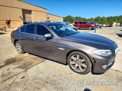 Czwarte zdjęcie samochodu z boku: 2013 BMW 550 I VIN:WBAFR9C5XDD226585 - miniatura