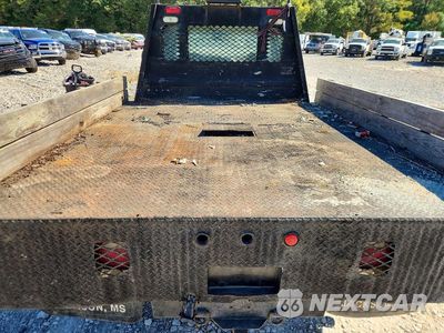 Zdjęcie 10 z 13 samochodu: 2006 FORD F450 SUPER DUTY VIN:1FDXW46P56EB59967 - miniatura