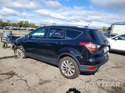 Drugie zdjęcie samochodu z przodu: 2017 FORD ESCAPE TITANIUM VIN:1FMCU9J98HUE43855 - miniatura