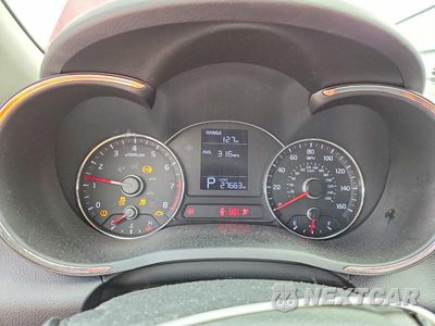 Zdjęcie 9 z 12 samochodu: 2016 KIA FORTE LX VIN:KNAFX4A66G5612911 - miniatura